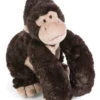 Nici 41696 Gorilla Torben Sitzend Ca 20cm Schlenker Plüsch Kuscheltier Wild Friends -Nici 41696 HA FR 01 1538x2048